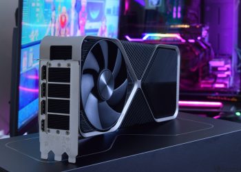 Serious Issues Plague RTX 40 Series Users with NVIDIA Game Ready Driver 572.XX: Crashes, Blackscreens, and More Reported